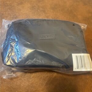 NWT LolaVie Toiletries Bag.